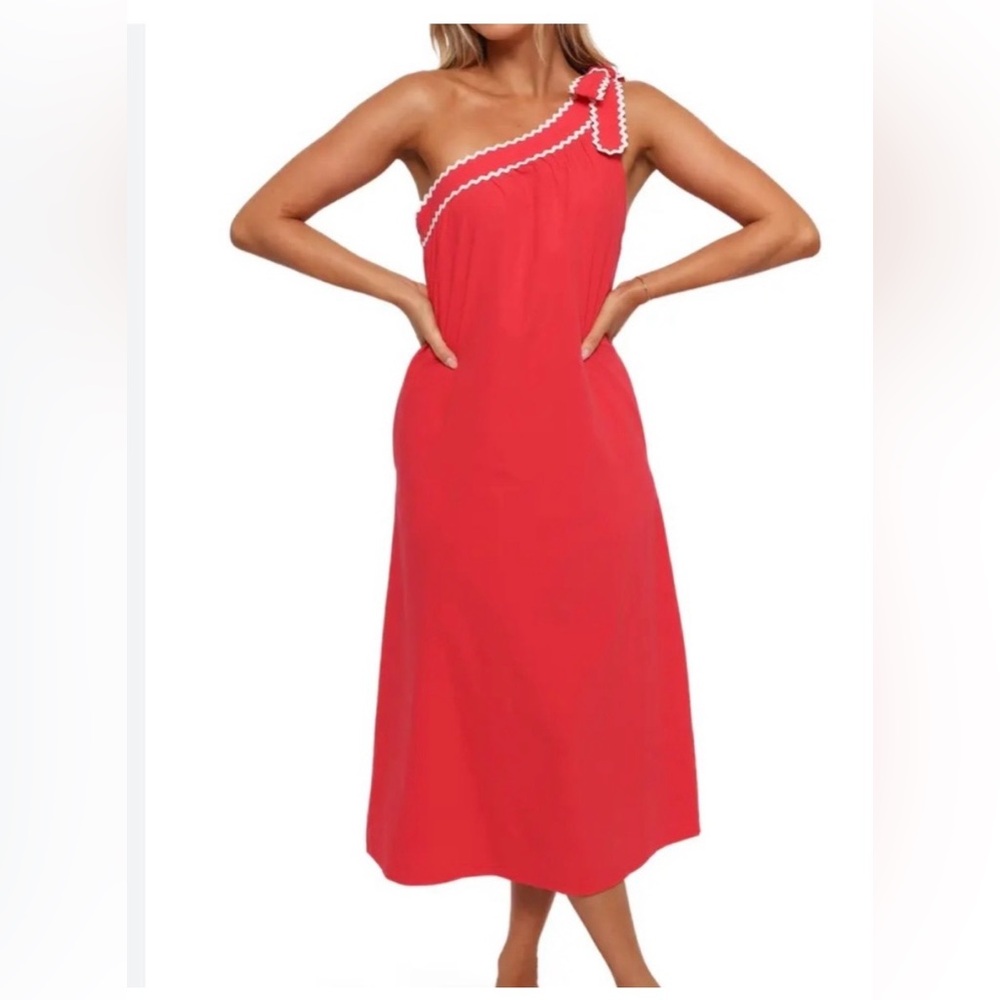 Petal & Pup Red One-Shoulder Midi Dress with Contrast Trim